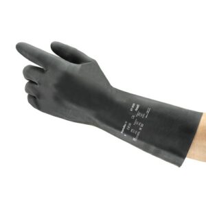 Supplier of Ansell AlphaTec 87-950 Latex Chemical-Resistant Gloves in UAE